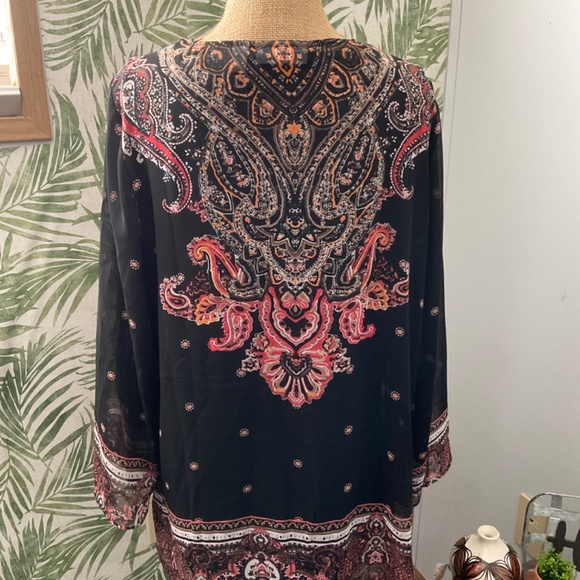 Susan Graver Printed Sheer Chiffon Tunic tank - Picture 2 of 2